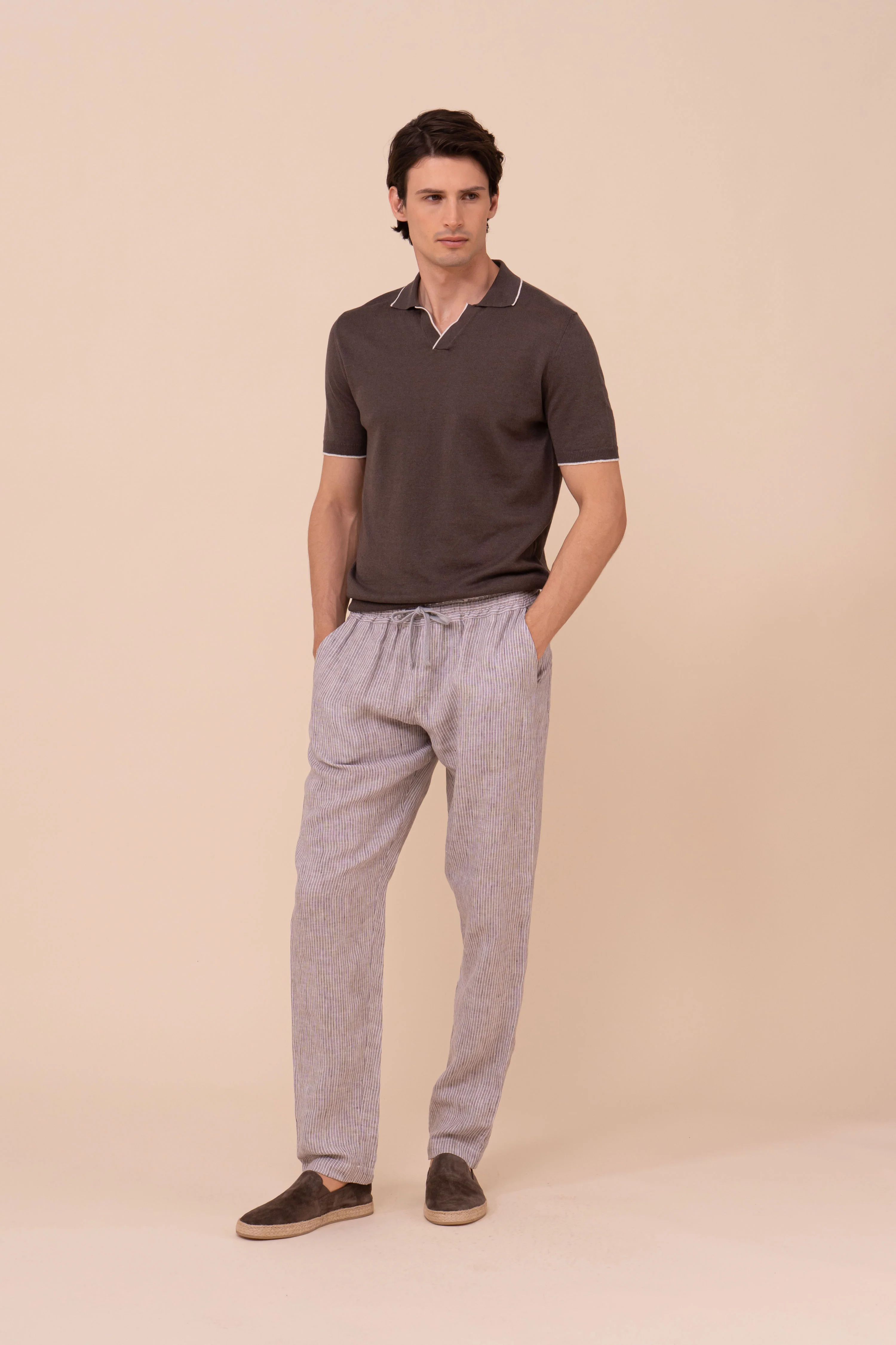 Delta Cotton and Linen V-Neck Knit Polo - Image 2
