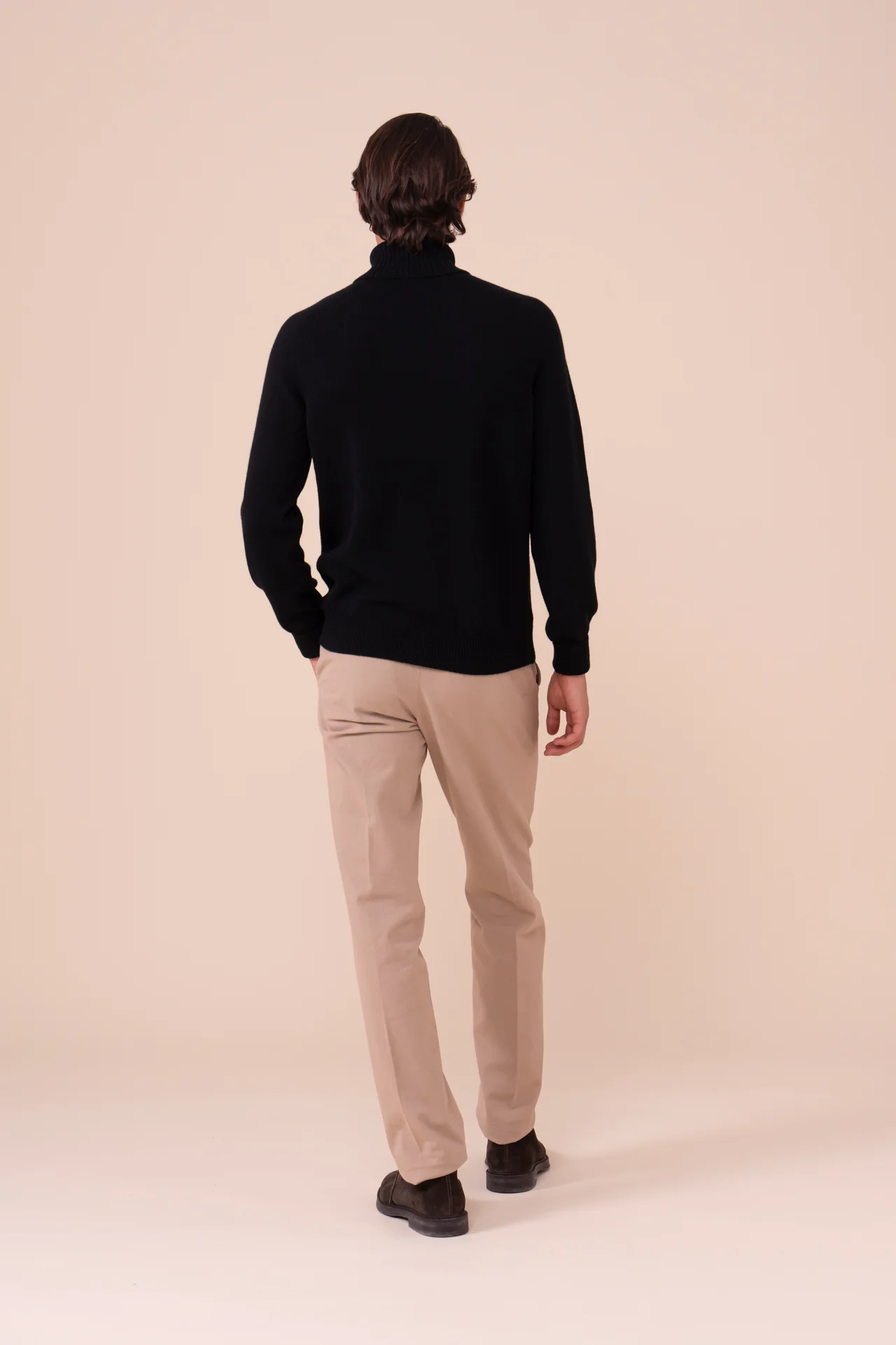Derby Saddler Cashmere Turtleneck in iconic colors - Image 3