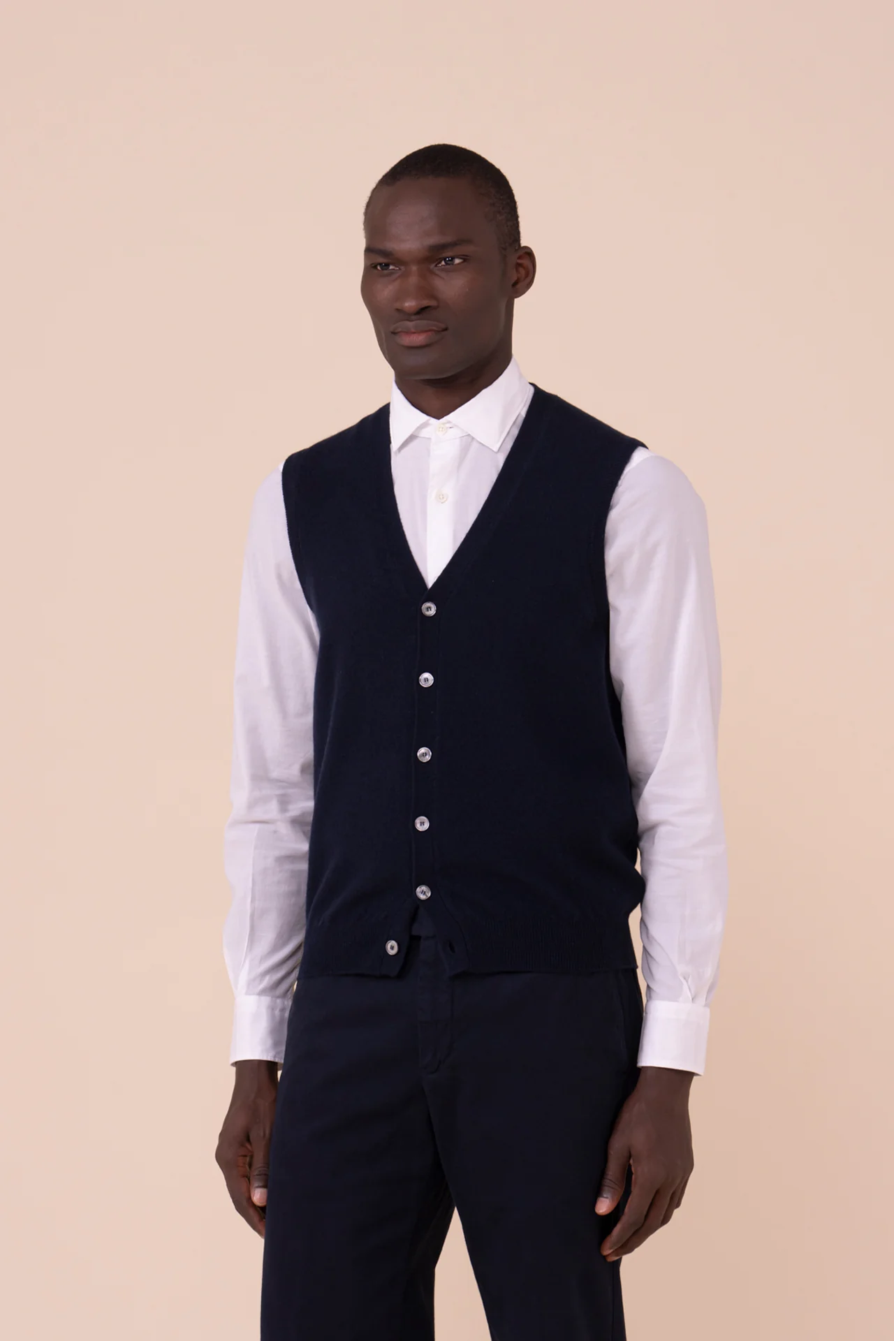 Cashmere V-neck Vest in iconic colors