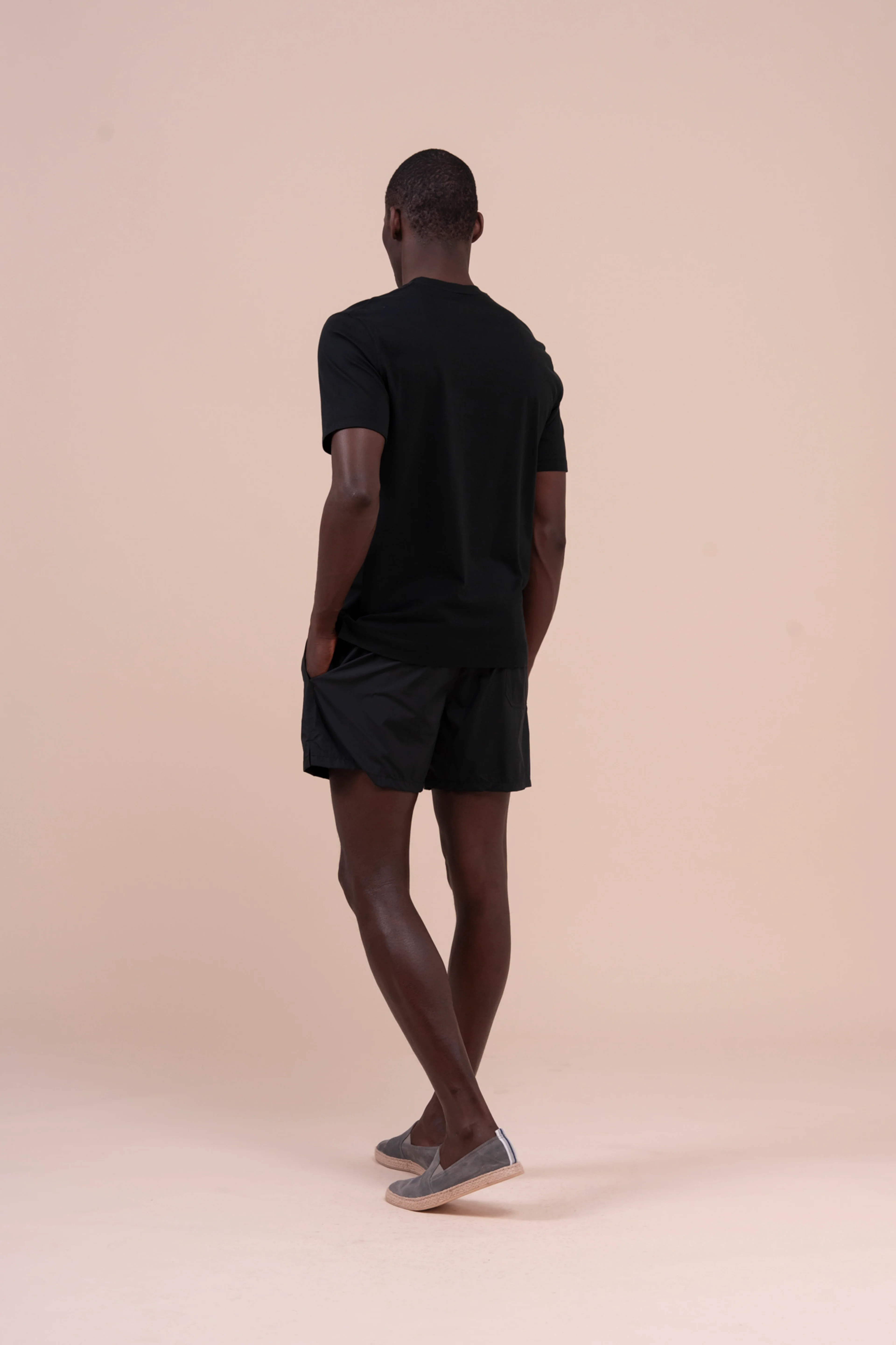 Nizza Organic Cotton V-neck T-shirt in iconic colors - Image 3