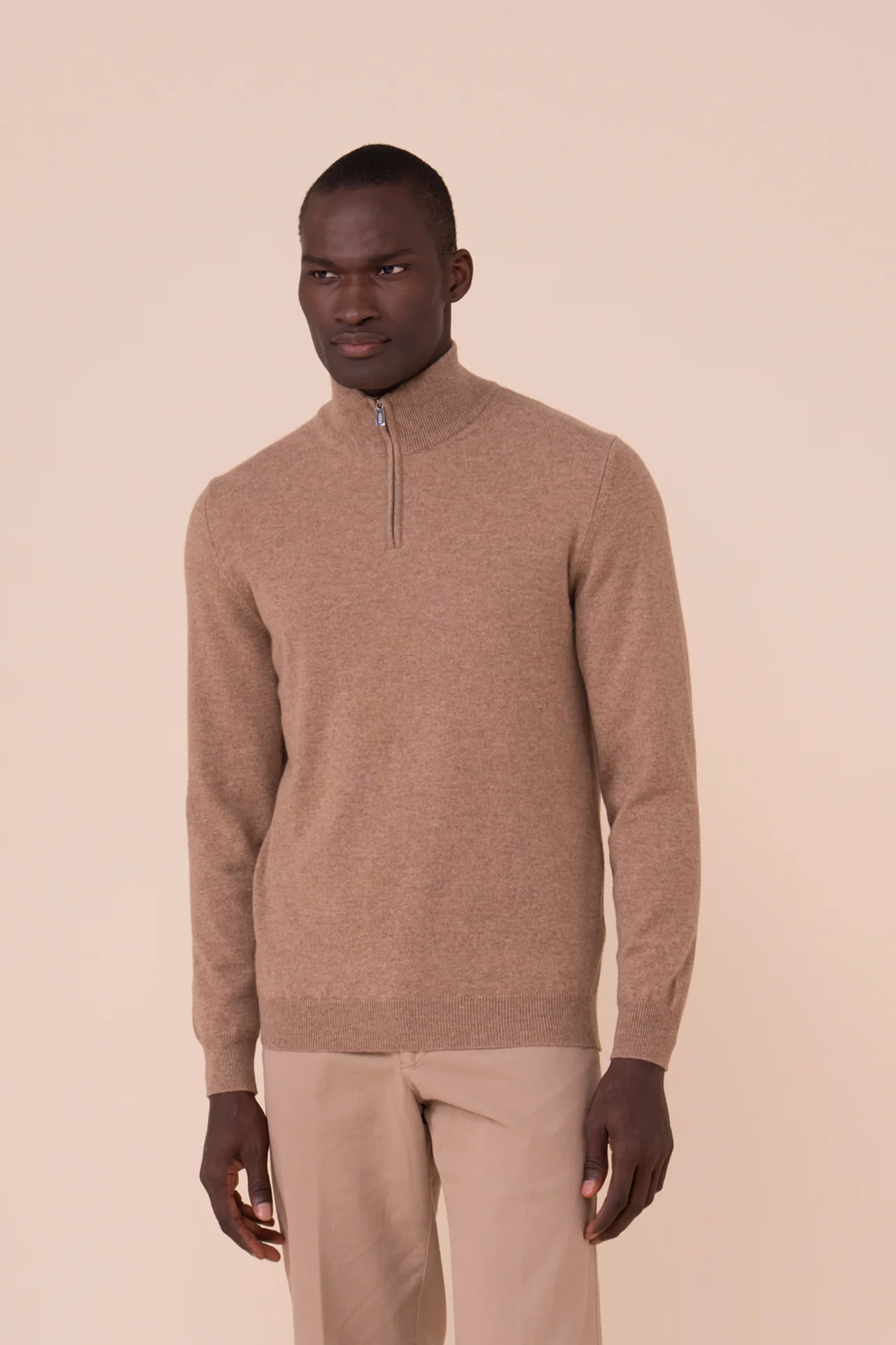 Favonio Slim Cashmere Long Sleeve Sweater in iconic colors