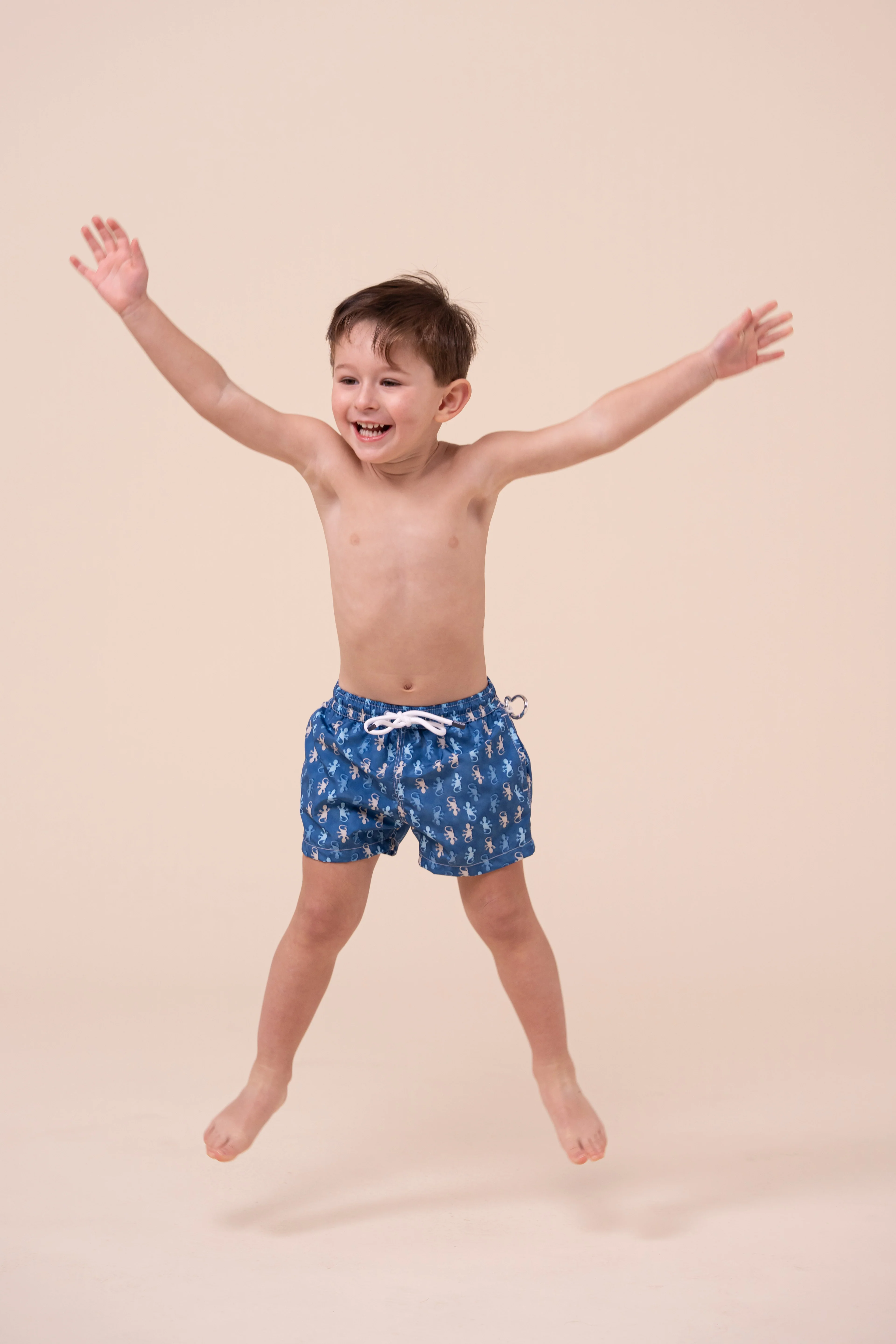 Madeira Kid Swim Trunks - 2-4 years - Gecko Pattern - Image 2