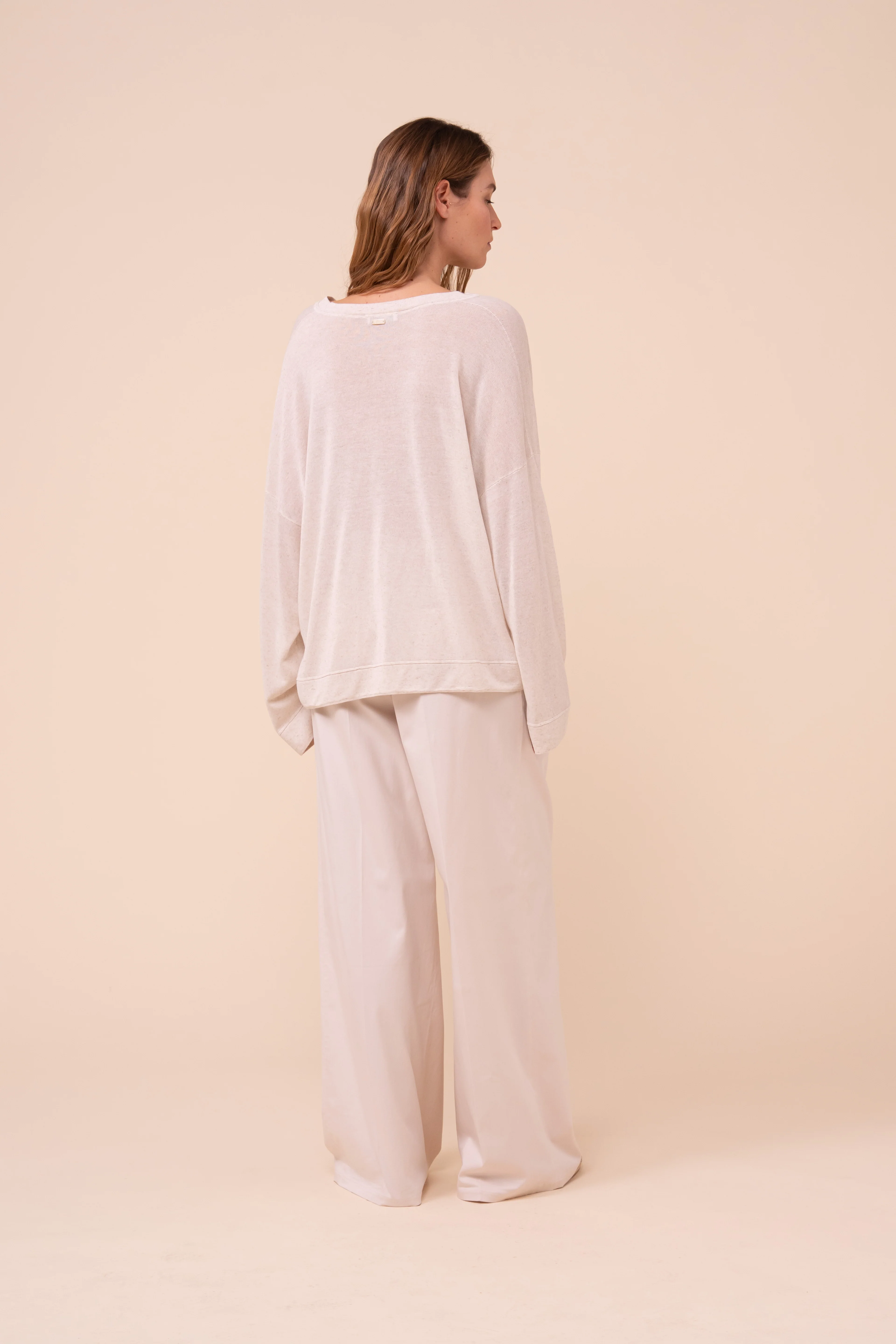 Miranda Viscose and Linen Blend V-neck - Image 3