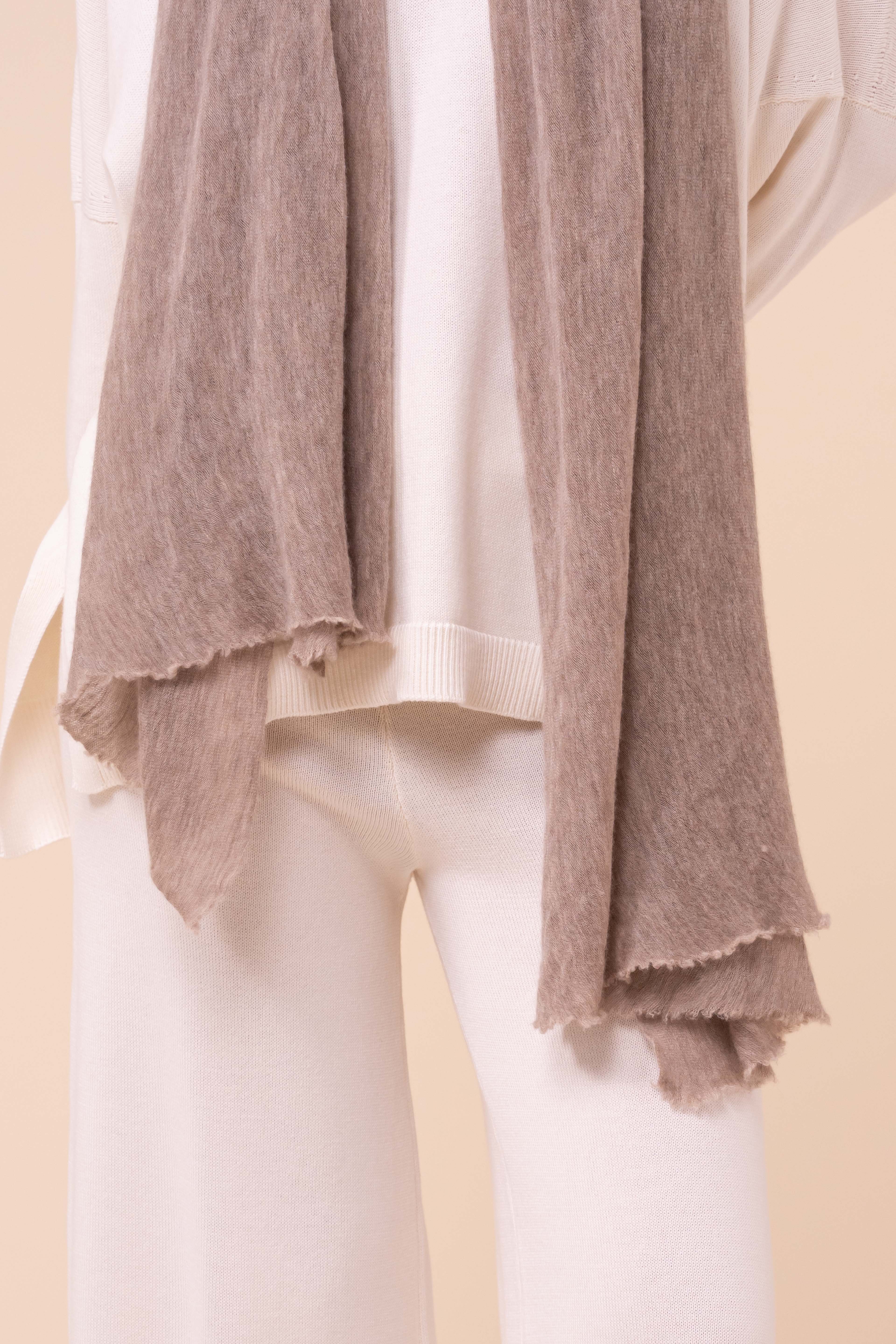 Yeti Cashmere Pashmina - Image 5