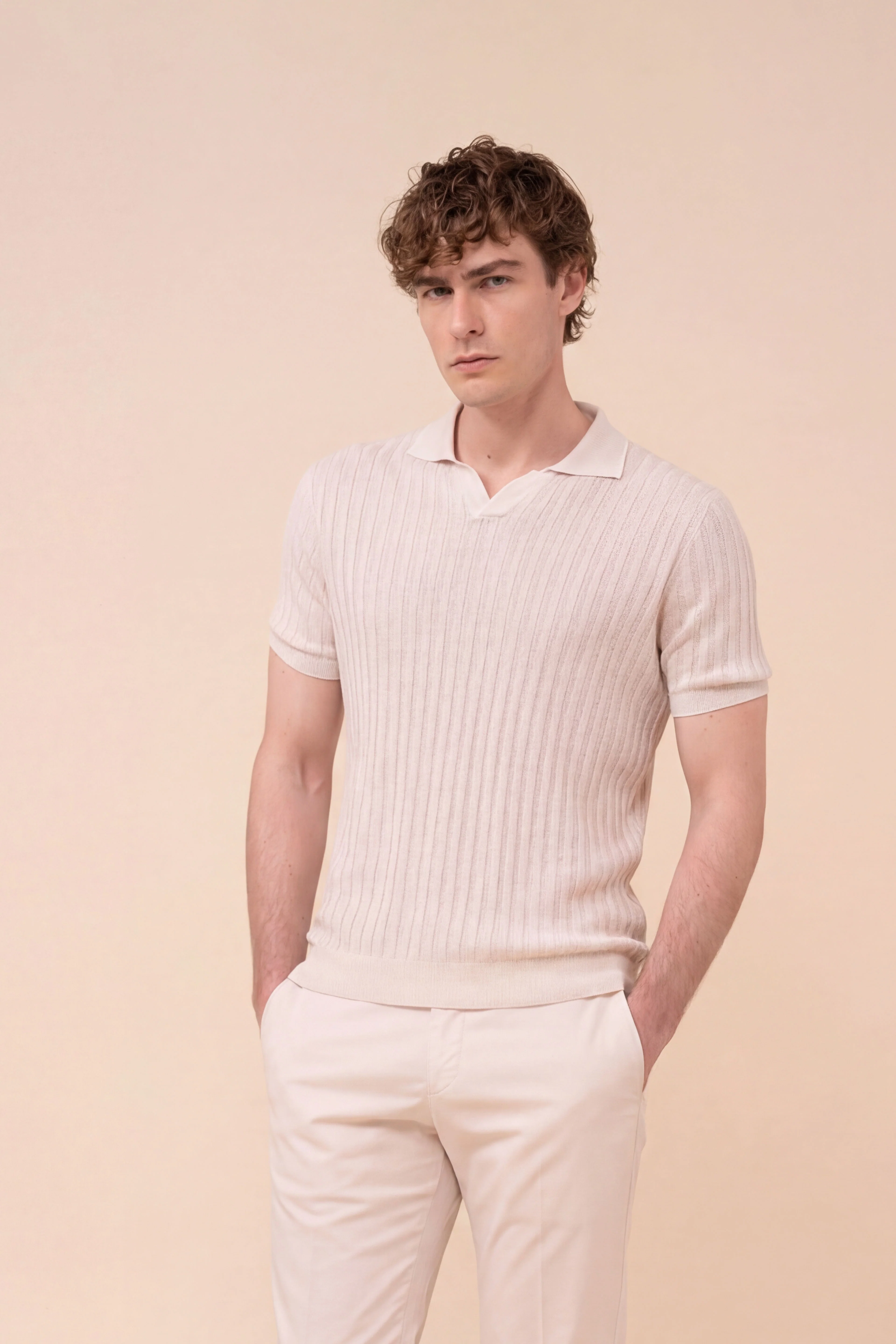 Soul Cotton and Linen Ribbed V-Neck Polo - Image 5